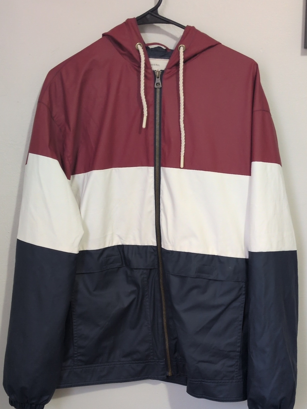 Weatherproof Men's Colorblock Hooded Windbreaker - Burgundy, White, Navy